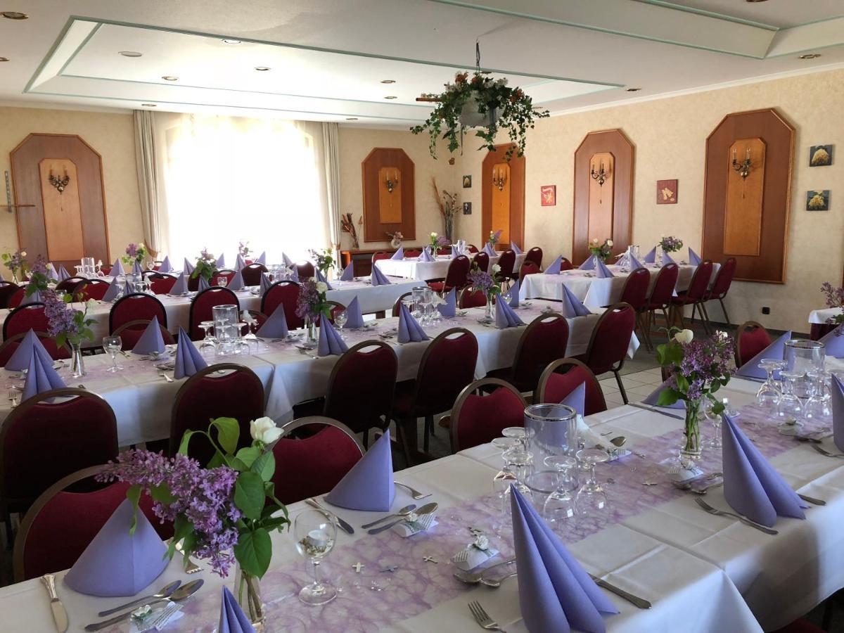 Hotel Herbstein Eksteriør billede